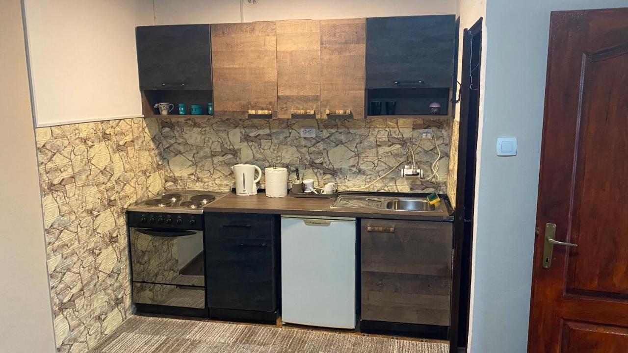 Arni Apartments Donja Vrezina Kültér fotó