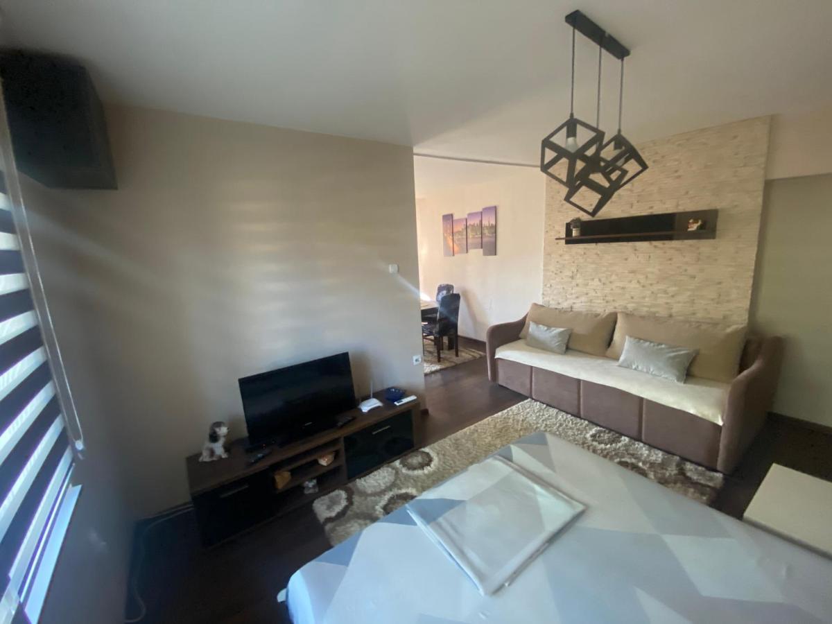 Arni Apartments Donja Vrezina Kültér fotó
